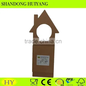 Unfinished Cheap Good Quality Wooden Hanger for Door thumbnail-3