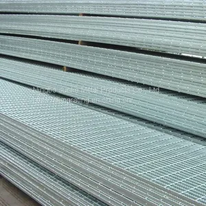 Galvanized Grating thumbnail-5