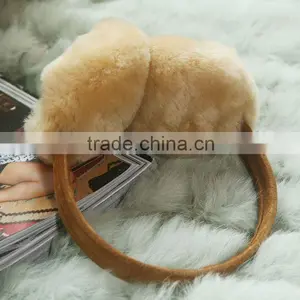 Amazing Sheepskin Ear Muff Made in China thumbnail-5