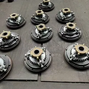 Weifang Diesel Engine Clutch Pressure Plate Assembly 4105/6105, Internal Assembly Parts of Weifang Huadong Huafeng Diesel Engine Clutch, Original Friction Plate, Source Factory thumbnail-1