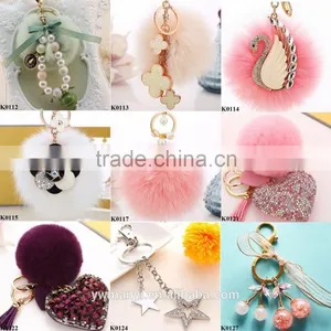 Hot Luxury Car Rhinestone Fox Fur Ball Key Chain Women's Car Keychain Plush Fur Ball Swan Keychain Charm Colored Key Chain K0114 thumbnail-4