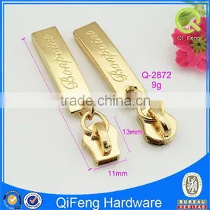 Q-2872 Classical Zipper Custom Engrave Logo Gold Color thumbnail-2