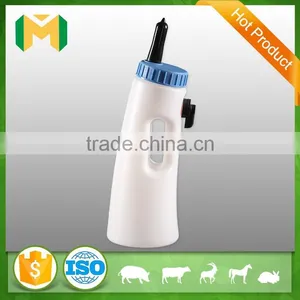 Livestock 2.5L pp Calf Feeding Bottle With Handle thumbnail-1