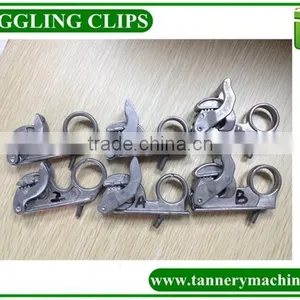 Leather Toggling Machine Clip Hooking Hangers Clip thumbnail-6