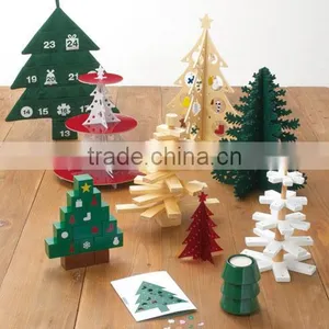 Gaint Xmas Tree, Wooden Carved Tree With Paint, Christmas Wooden Works of Art thumbnail-3