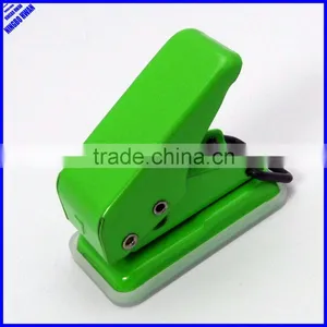 Plastic Easy Taking Metal Mini Hole Punch thumbnail-1