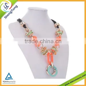 Your Design is Welcomed Customized Plastic Chain Necklace thumbnail-1