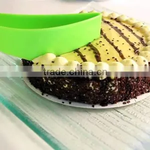 KH Quick Delivery Time Useful Plastic Cake Server thumbnail-2