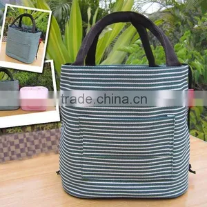 Summer Promotion Reusable Ice Pack Oxford Soft Cooler Bag thumbnail-4