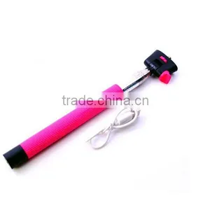 Extendable Multi-function Bluetooth Selfie Stick With Powerbank &Led Torch thumbnail-3