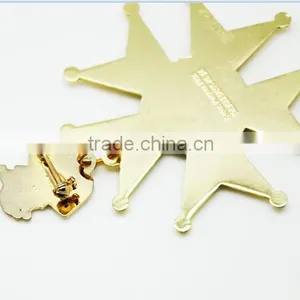 High Quality Gold Metal Pin for Sale thumbnail-4