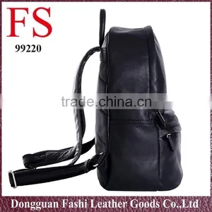 Wholesale Western Style Men's School Leather Outdoor Backpack thumbnail-2