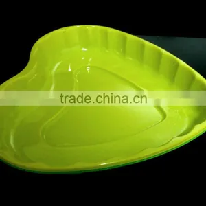 High Quality Plastic Fruit Plate Heart Type Snack Container thumbnail-3