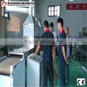 Tunnel Type Microwave Moringa Leaves Dryer/Drying Machine/Sterilization Machine thumbnail-1
