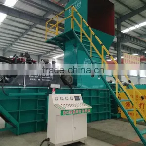 Automatic Hydraulic Waste Paper, Cardboard, PET Baler With Conveyor thumbnail-3