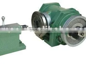 SEMI-UNIVERSAL DIVIDING HEAD thumbnail-1