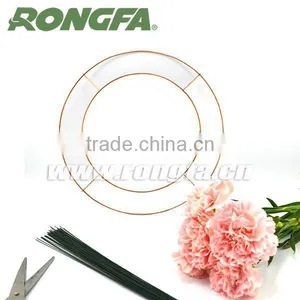 Round Wire Wreath Frame thumbnail-3