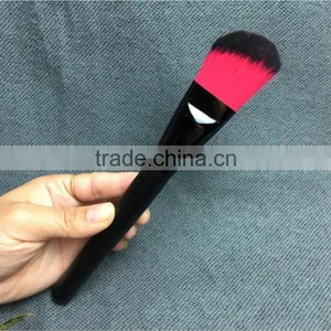 Blush Brush Angular Brush Rouge Makeup Brush thumbnail-1