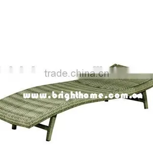 Rattan Patio Furniture Outdoor Wicker Chaise Sun Lounge Bed thumbnail-1