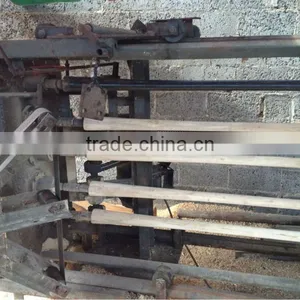 Best Wholesale On Promotion Natural Carpet Rake With Stick on Wood thumbnail-2
