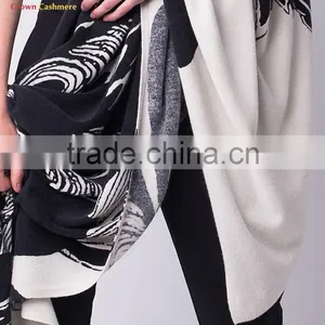 Italian Women Shawls Wool Knit Scarf Shawls thumbnail-4