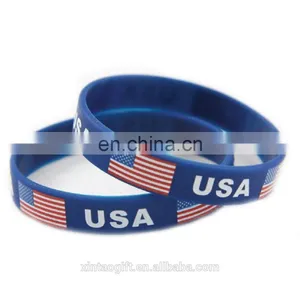 Custom 1 Inch Paw Prints Silicone Wristbands No Minimum thumbnail-2