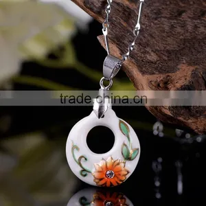 Czech Diamond Paved Enamel Famille Rose Porcelain Glazed Chrysanthemum Pendant Necklace thumbnail-2