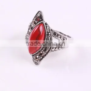 Fashion Silver Snake Ring With Big Red Accessory for Women thumbnail-2