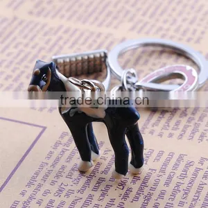 Wholesale Metal Zinc Alloy Watching Horses Keychain thumbnail-2