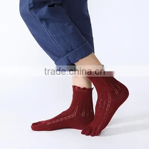 Best Socks Manufacturer Japanese Design OEM School Teen Girls Summer Thin Cotton Black Five Toe Cozy Socks thumbnail-2