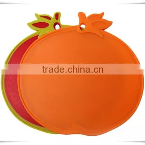 Food Grade Plastic Vegetable Kitchen Cutting Board Cb005 thumbnail-1