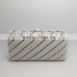 2015 Beaded Embroidery Handbag With Rhinestone Bridal Clutches thumbnail-1