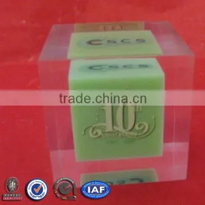 Embedded Cube Acrylic Paperweight thumbnail-1