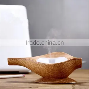 Classical Car Aroma Diffuser Ultrasonic Cool Mist Humidifier Aroma Essential Oil Diffuser thumbnail-3