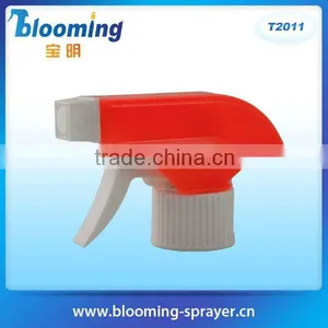 Hot! Manual Water Pressuresprayer /Garden Water Sprayer With Ribbed Closure thumbnail-1