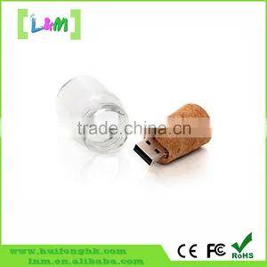 Creative Christmas Gift Glass and Wood Wishing Bottle for Kids USB Flash Drive 32gb thumbnail-3