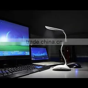 Modern Usb Office Foldable Led Desk Light thumbnail-4
