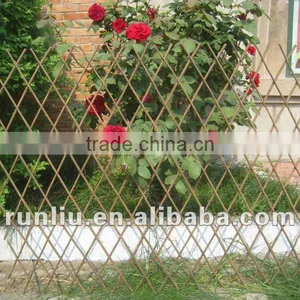 Willow Trellis thumbnail-1