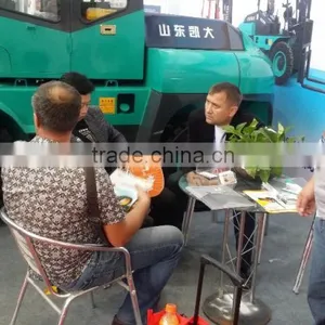 Convenient Control 2T Capacity Agricultural Forklift thumbnail-3