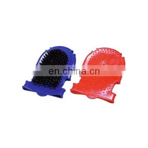 Horse Grooming Rubber Brushes Grooming Products thumbnail-1