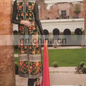 Black COlor Pakistani Style Salwar Kameez thumbnail-1