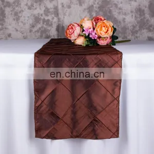 Pintuck Table Runner thumbnail-3