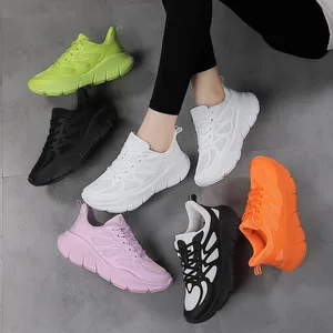 Wholesale New Casual Board Shoes Fashionable Man Women Students Skateboard Shoes Leather Canvas Shoes High-top Children Sports Sneakers thumbnail-4