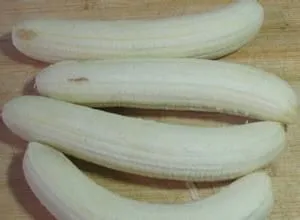 Banana Peeling Machine for Green Banana or Ripe Banana thumbnail-6