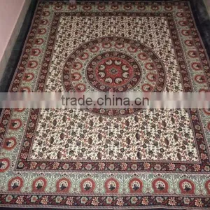 Round New Printed Hand Block Tapestry thumbnail-3