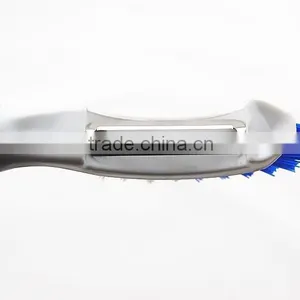 Plastic Brush With Peeler thumbnail-2