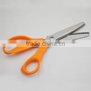 Plastic Handle Stainless Stee Kitchen Scissors thumbnail-1