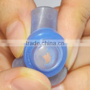 Food Grade Silicone Dispensing Closure for Sports Water Bottle thumbnail-1