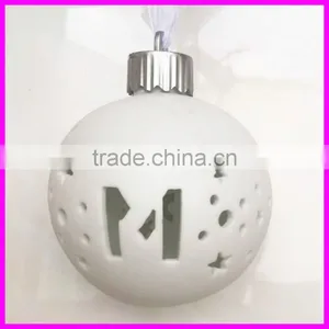 Christmas Ceramic Hollow Flower LED Ball for Magic Light Decoration thumbnail-3