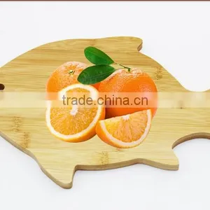 2014 Kitchen Vegetable Wood Cutting Board thumbnail-1